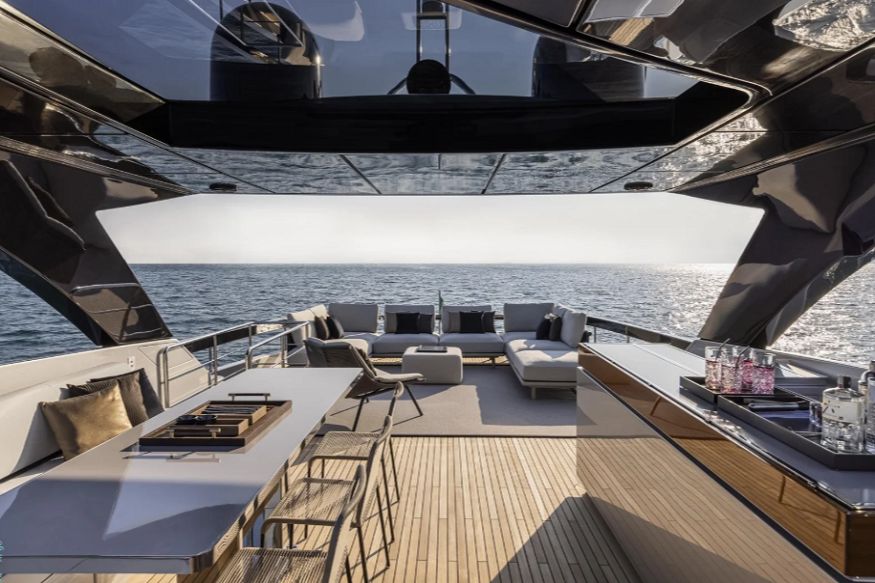 Riva Yacht Charter