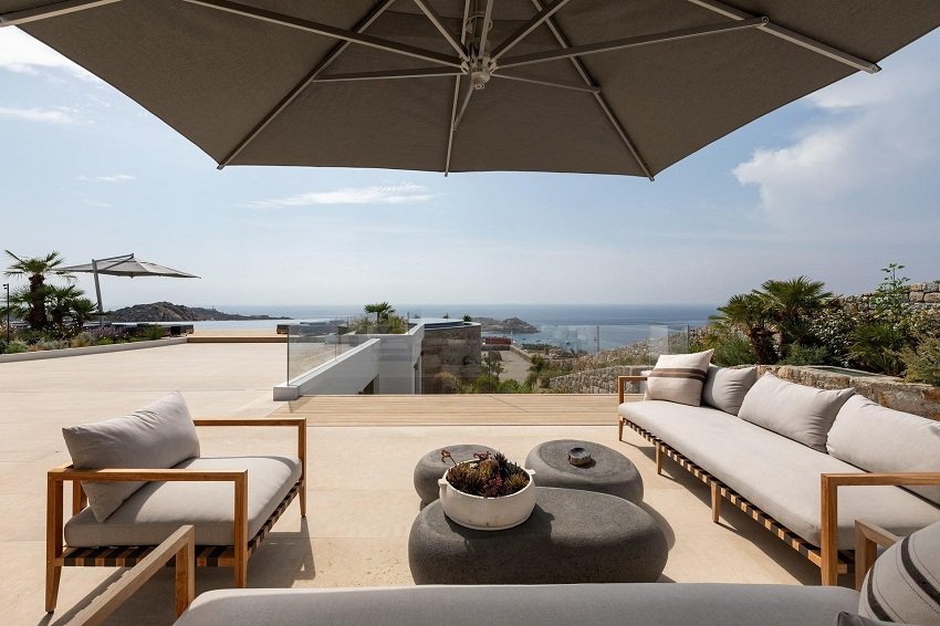 luxury villas in Greece
